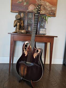 Ovation 5777-4es Adamas 6 String Guitar