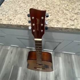 N-0250 Overload N 0250 Dreadnought Acoustic Guitar 6 String Natural Wood Right-handed