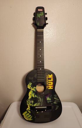 Bobdm250441 Peavey Marvel Incredible Hulk 1/2 Size Acoustic Guitar Jr. Kids Small Used Rare