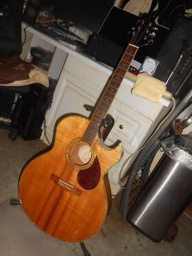 J-12ce Samick Greg Bennett Acoustic Guitar With Case J-12ce Samick Greg Bennett Acoustic Guitar With Case