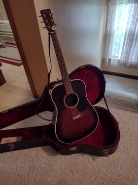 Dr28s Sigma Acoustic Guitar 1980s Vintage Great Condition Hard Case Included