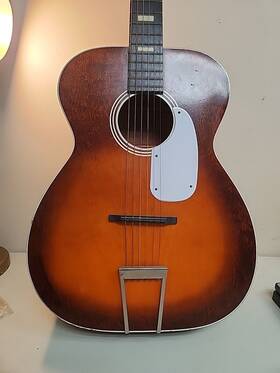 S-65-im Silvertone 65-im 1960s Acoustic Guitar
