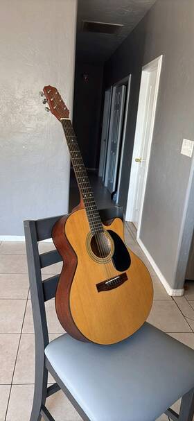 Es35c T O Jasmin Jasmine By Six Strings Changes Good Conitions Nothing Wrong