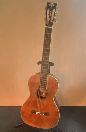 Washburn R319swk 125th Anniversary Parlor 6-string Acoustic Guitar Hard Case