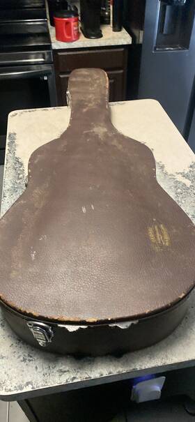 W-600 Washburn Vintage Used Acoustic Guitar With Original Hard Case W-600 Washburn Vintage Used Acoustic Guitar With Original Hard Case