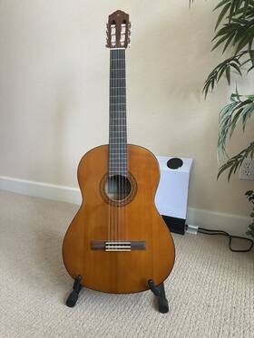 11n254976 Yamaha C-40 6 String Brown Classical Guitar Indonesia