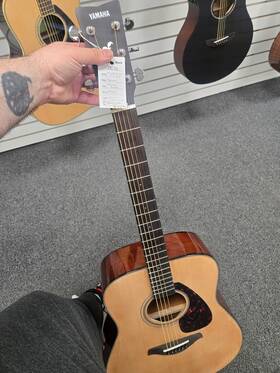 Yamaha F6800j Acoustic Guitar