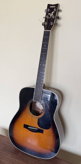 Fg441 Yamaha Tbs With Hard Case
