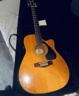 Fgx411ce Yamaha - 12 String Guitar