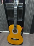 Classical Guitar Lucida LCG5207-44. Fixed Price $371.82.