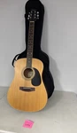 Samick LW-028A Acoustic Guitar Full Size Dreadnought Natural Finish Case. Fixed Price $110.19.