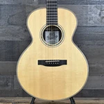 Pre-owned Froggy Bottom Model Acoustic Guitar With Hard Shell Case. Fixed Price $5499.99.