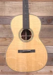 Martin Custom Shop 000 12-FRET Bearclaw Spruce Top Acoustic/electric Guitar W/. Fixed Price $9999.99.