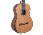 Manuel Rodriguez Magistral E-c 4/4 Scale Classical Cedar/walnut Open Box. Fixed Price $674.99.