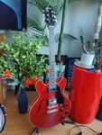 Collings L-35 Lc Cherry Archtop Guitar Handcrafted Tone Premium Finish. Fixed Price $2600.00.