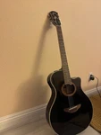 Yamaha APX700II - Black. Fixed Price $600.00.