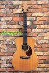 Martin OM-28V 2013 Natural Acoustic Guitar 2.08KG W Fishman Pickup Near Mint. Fixed Price $4200.00.