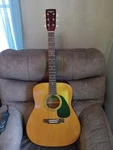 Vintage Yamaha Eterna EF-10 Acoustic Guitar With Nice Thick Tkl Gig Bag. Fixed Price $99.99.
