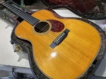 Martin OM-28V Natural Made Usa 2004 Grand Auditorium Acoustic Guitar. Fixed Price $2787.00.