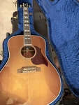 Gibson Hummingbird Artist 2008 (serial Number 02238035). Fixed Price $2100.00.