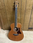 Taylor Gs Mini Mahogany 6-STRING Grand Concert Acoustic Guitar Brown W/ Gig Bag. Fixed Price $410.00.