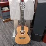 Martin 000JR-10 Acoustic GUITAR-01. Fixed Price $976.99.