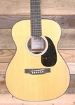 Martin 000JR-10E Shawn Mendes Acoustic/electric Guitar W/ Case. Fixed Price $799.99.