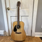 Fender DG10LH Acoustic Guitar 6 String Spruce Mahogany Natural Finish. Fixed Price $105.00.