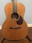 Breedlove Cascade 000/CRE Handmade Acoustic Guitar W/ Hard Case. Fixed Price $1149.00.