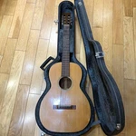 Classical Acoustic Guitar Martin Natural Made Usa. Fixed Price $4820.00.