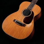 Martin 0-18 1947 Used Acoustic Guitar. Fixed Price $6236.81.