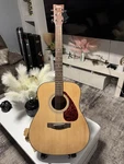 Yamaha F325D Natural Acoustic Guitar With Capo And Tuner. Fixed Price $99.00.