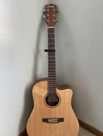 Donner DAD-140C Cutaway 41-INCH Full Size Acoustic Guitar. Fixed Price $120.00.