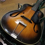 Martin C-1 1932-1942 Sunburst With Hard Case Acoustic Guitar. Fixed Price $4322.00.