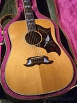 Gibson Dove Antique Natural -1991 Used!!-. Fixed Price $3001.00.