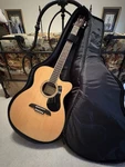 Alvarez RF27CE Regent Series Om/folk Acoustic-electric Guitar (bag Inlcluded). Fixed Price $200.00.