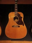Gibson Sheryl Crow Signature Model / Acoustic Guitar Original Hc Made 2010. Fixed Price $3588.00.