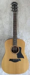 Taylor Big Baby Bbt Acoustic Guitar With Deluxe Gig Bag In Very Good Condition. Fixed Price $329.95.